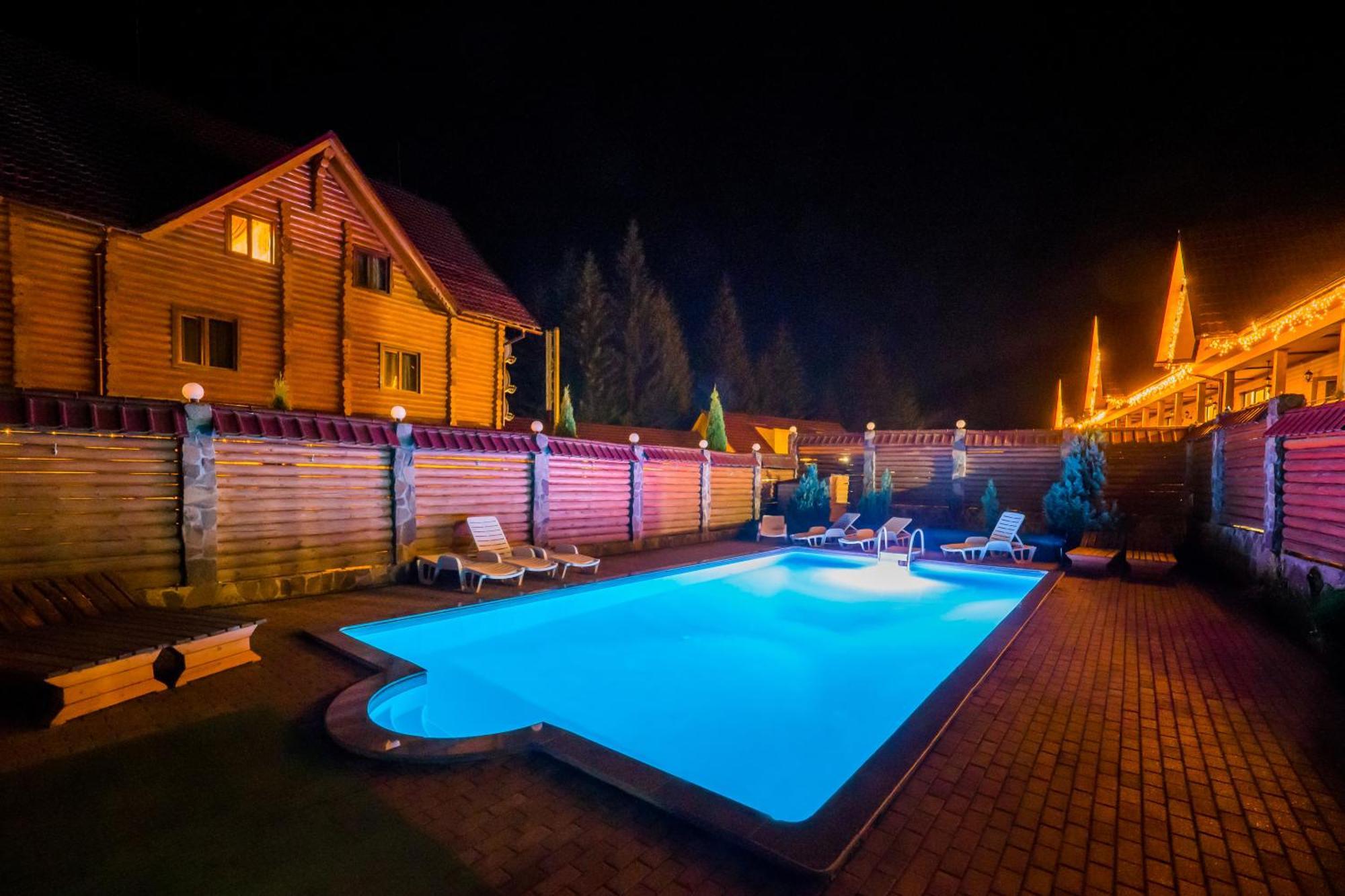 Арніка Synevyrsʼka Polyana Exterior foto