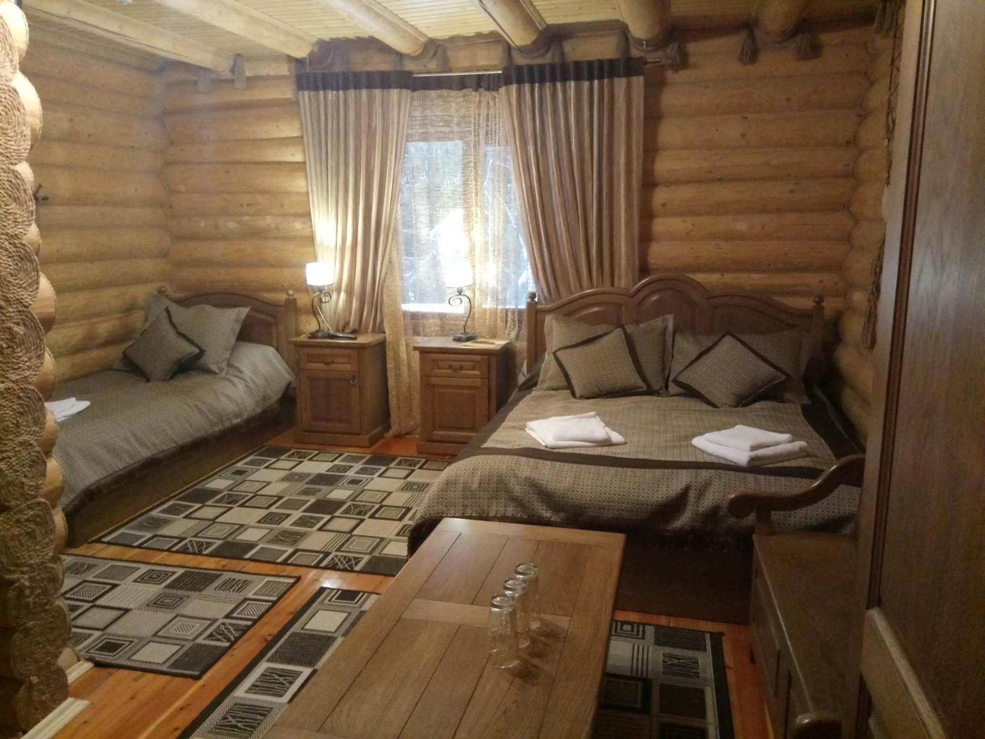 Арніка Synevyrsʼka Polyana Exterior foto